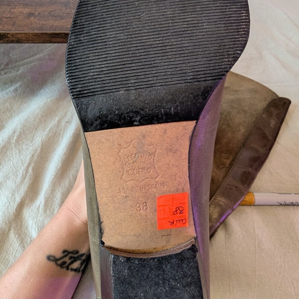 Leather boot - Picture 3 of 3